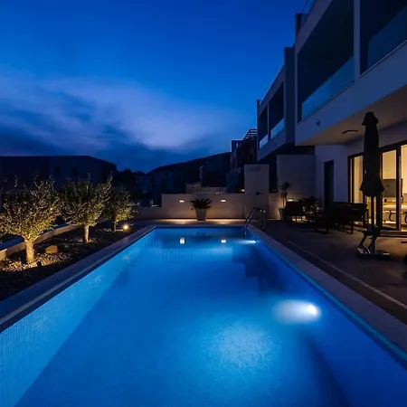 Di Sole - Heated Pool & Panoramic Sea View * ماكارسكا