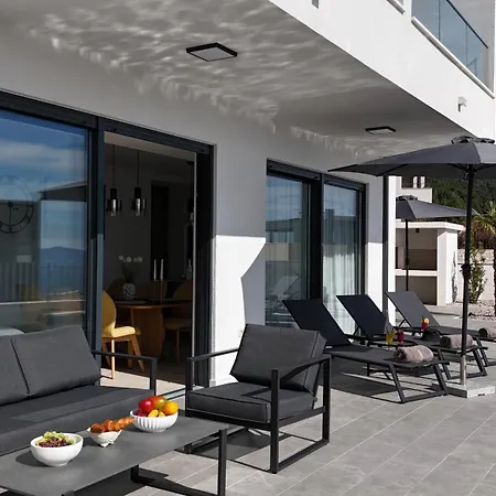 Di Sole - Heated Pool & Panoramic Sea View فيلة ماكارسكا