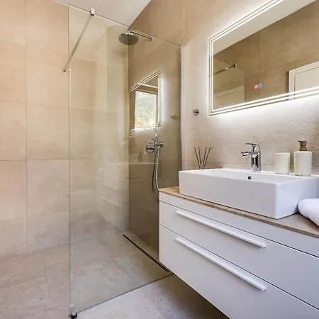 فيلة Di Sole - Heated Pool & Panoramic Sea View ماكارسكا