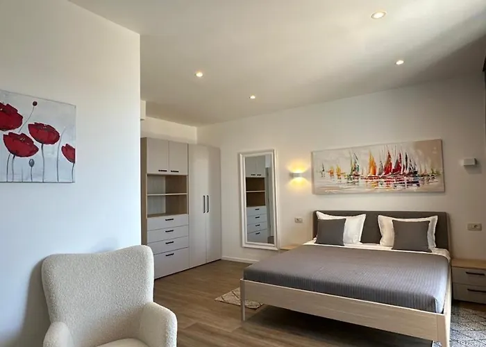 Di Sole - Heated Pool & Panoramic Sea View מאקרסקה