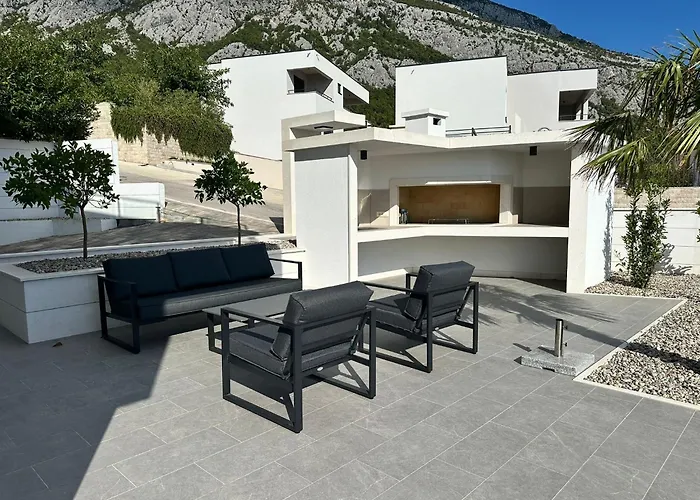 Di Sole - Heated Pool & Panoramic Sea View Villa