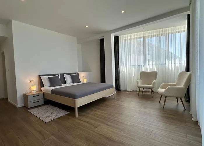 Di Sole - Heated Pool & Panoramic Sea View וילה מאקרסקה