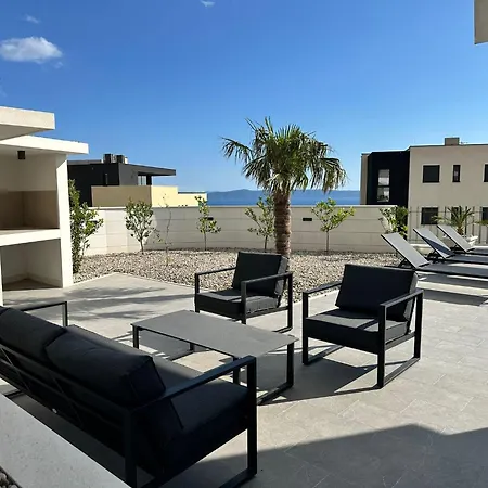 Willa Di Sole - Heated Pool & Panoramic Sea View